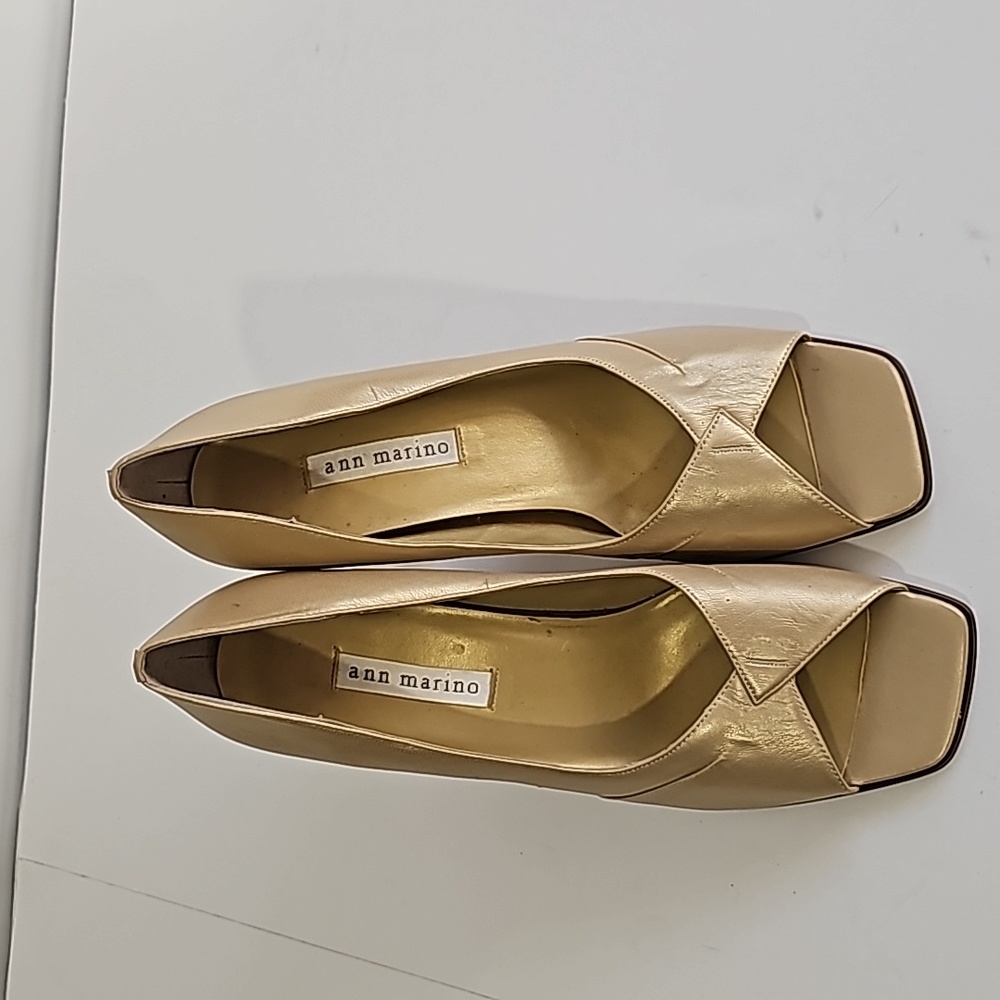 Ann Marino Open-toe Pumps